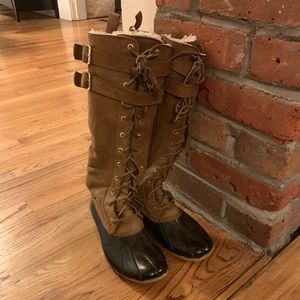 Sperry Waterproof Fur-lined Snow Boots